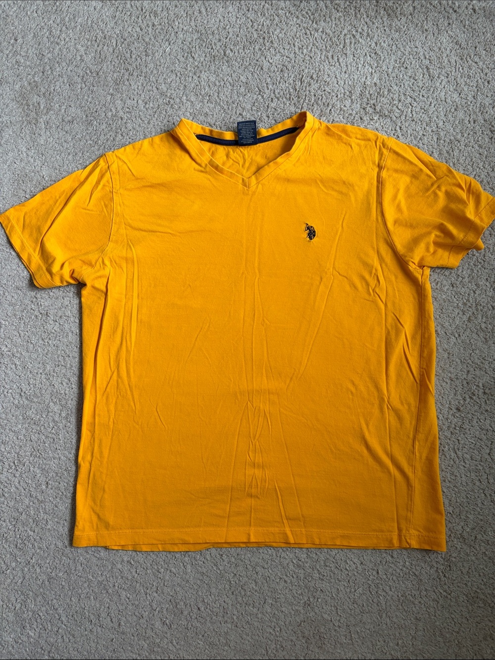 U.S. Polo Assn. Men's Bright Yellow V-Neck Short Sleeve Tee Size Large